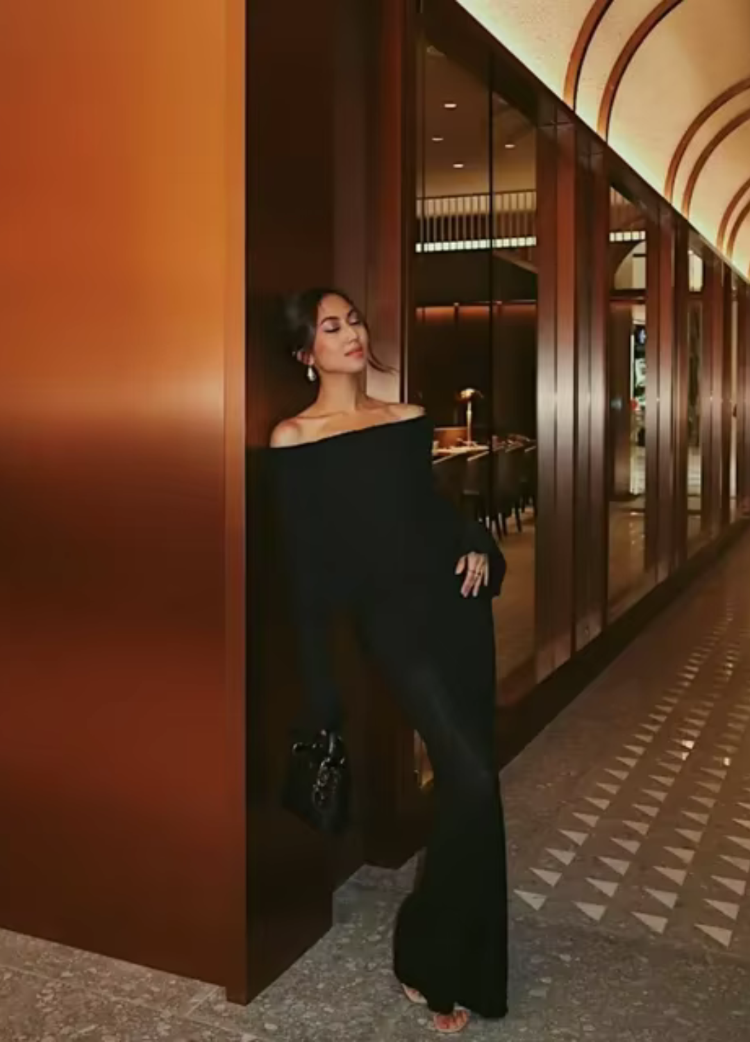 Elara | Grâce à chaque pas